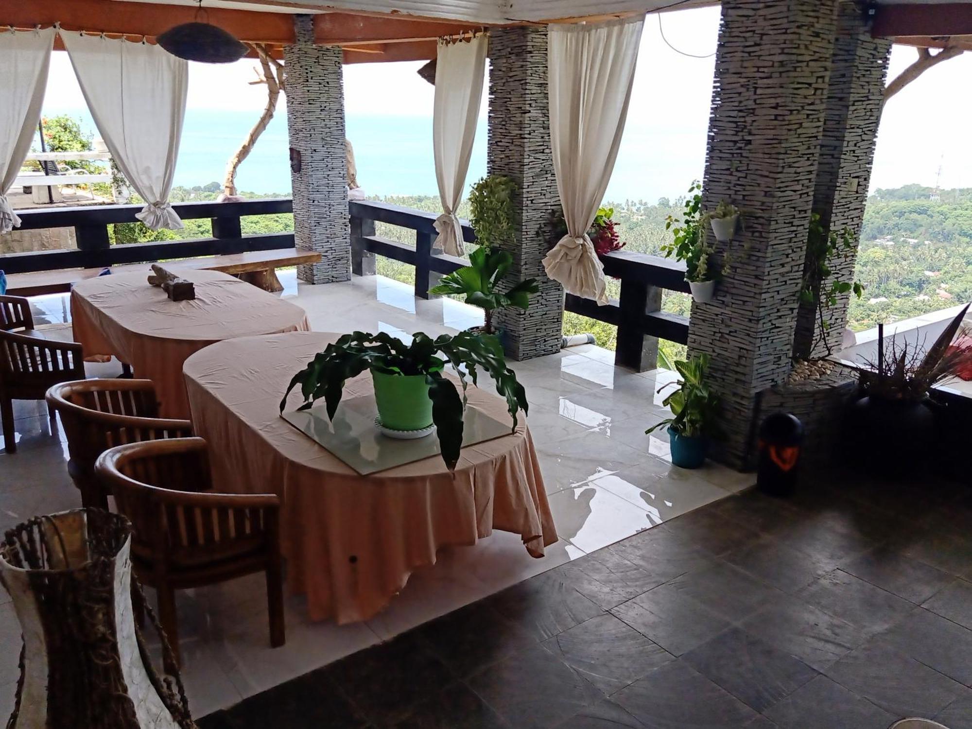 Rara Villas Lombok Senggigi Pokoj fotografie